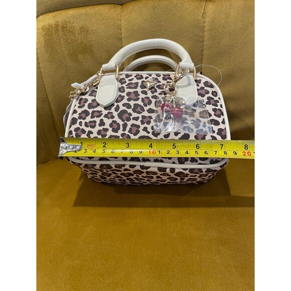 BLUSH KISS Leopard Crossbody - Picture 11 of 12